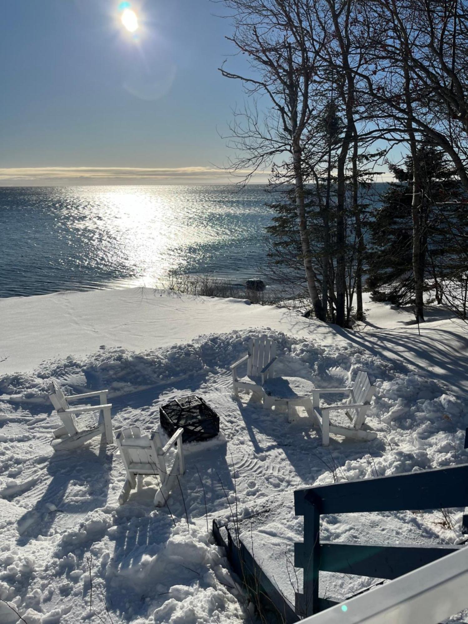 Chalet chez les Petit Grandes-Bergeronnes Kültér fotó
